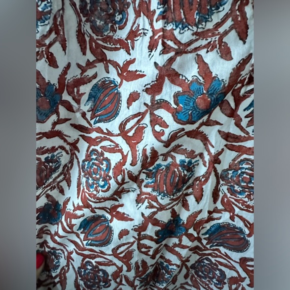 House of Harlow Paisley Blue and Brown Blouse with Flutter Sleeves size medium - Picture 4 of 10